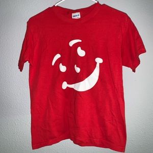 Red smiley face tee- youth L